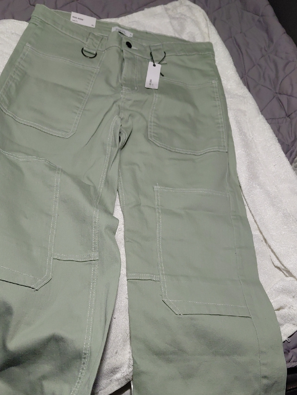 Rue21 Wide Leg Cargo Pants in Sage Green